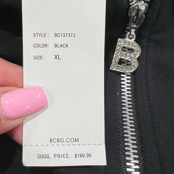 New beautiful BCBG suit with diamond studs.😍. Size XL - Picture 6 of 11